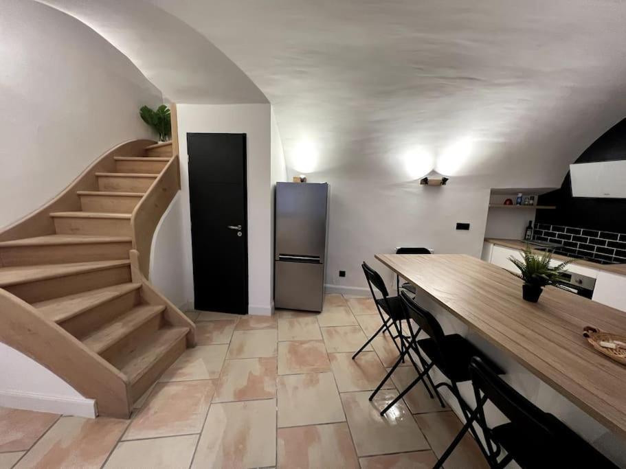 Maison De Ville Châteauneuf-du-Rhône Exteriér fotografie